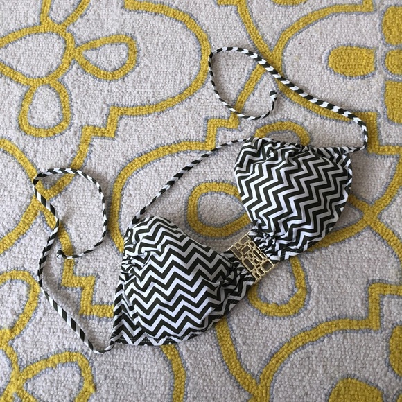 Old Navy Other - ☀️Old Navy Bikini Top☀️ Sz L